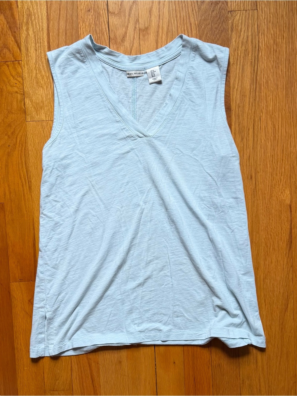 Max Studio Pale Blue V-Neck Sleeveless Tank